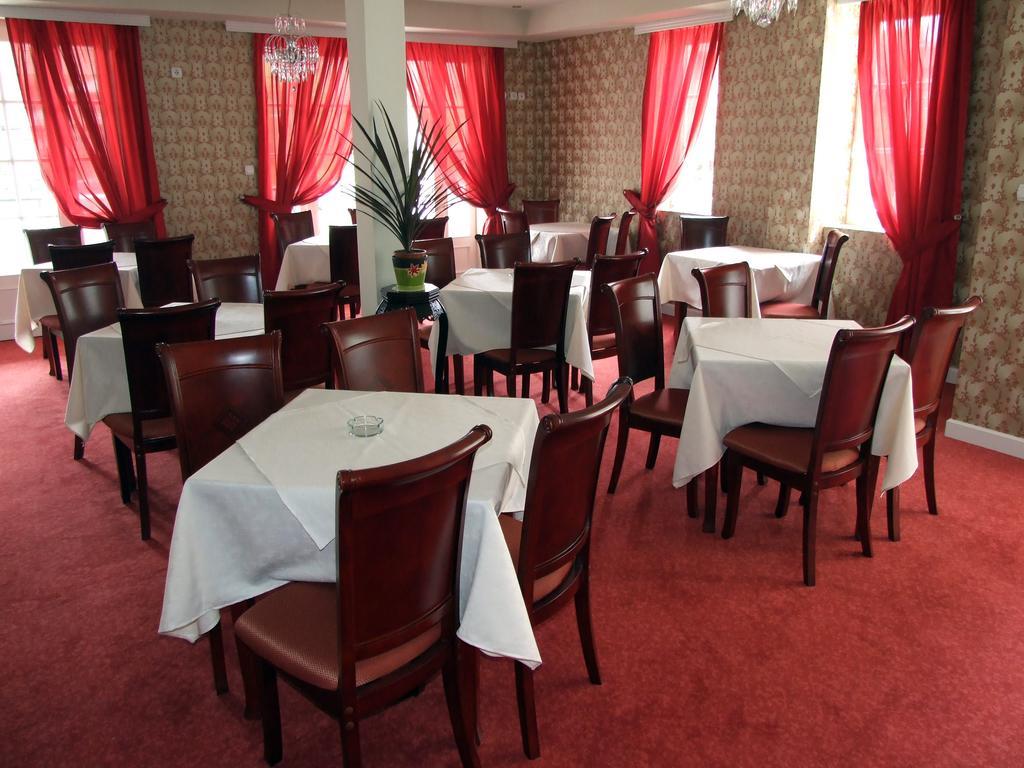 Hotel Kralj วรินรัชกา บานยา ภายนอก รูปภาพ