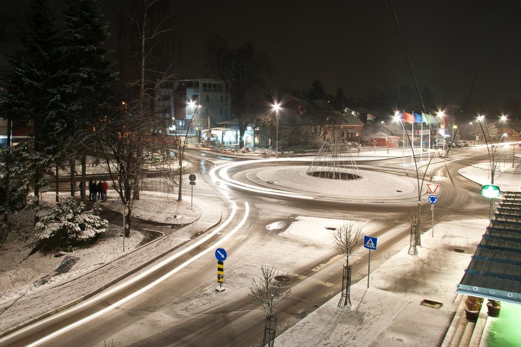 Hotel Kralj วรินรัชกา บานยา ภายนอก รูปภาพ