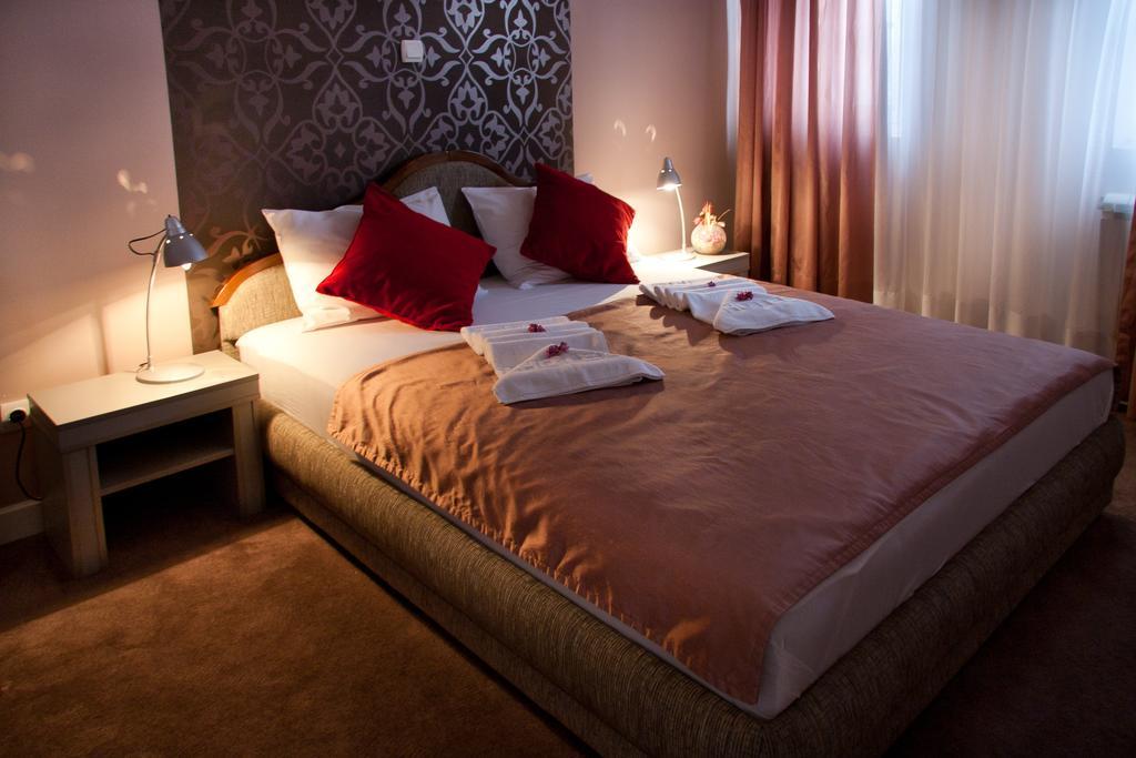 Hotel Kralj วรินรัชกา บานยา ห้อง รูปภาพ