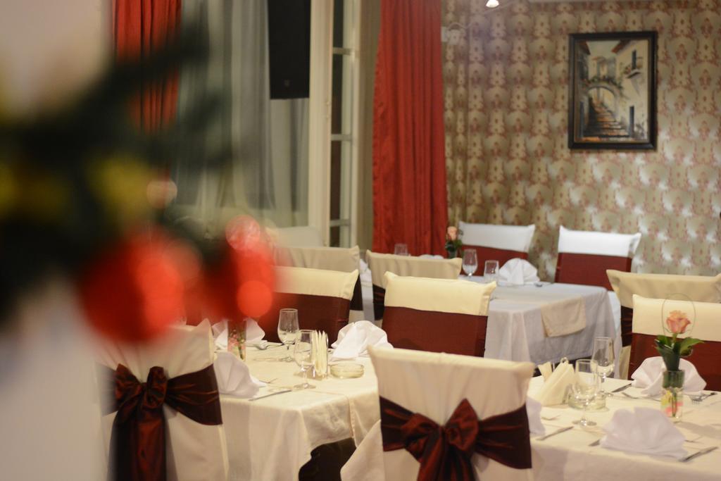 Hotel Kralj วรินรัชกา บานยา ภายนอก รูปภาพ