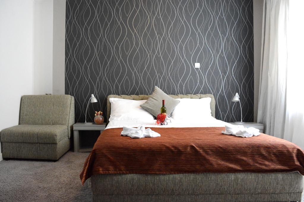 Hotel Kralj วรินรัชกา บานยา ภายนอก รูปภาพ